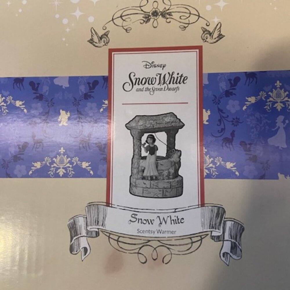 Snow White Scentsy Warmer